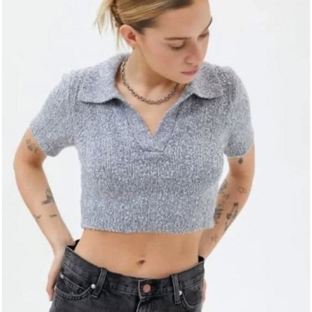 Urban Outfitters Andrea Short Sleeve Ribbed Knit Collared Cropped Sweater